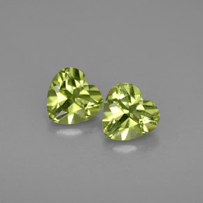 Peridoto naturale verde da  ct, a forma di cuore, VS