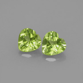 Peridoto naturale verde da  ct, a forma di cuore, VS