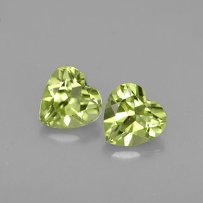Peridoto naturale verde da  ct, a forma di cuore, VS