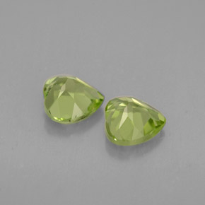Peridoto naturale verde da  ct, a forma di cuore, VS