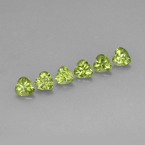 Peridoto naturale verde da  ct, a forma di cuore, VS