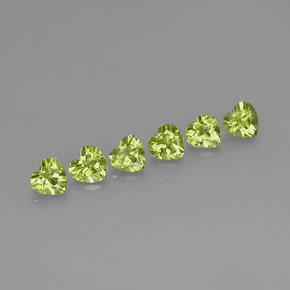 Peridoto naturale verde da  ct, a forma di cuore, VS