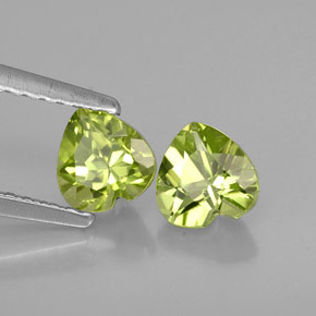 Peridoto naturale verde da  ct, a forma di cuore, VS