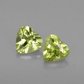 Peridoto naturale verde da  ct, a forma di cuore, VS