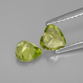 Peridoto naturale verde da  ct, a forma di cuore, VVS-VS