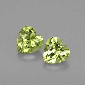 Peridoto naturale verde da  ct, a forma di cuore, VVS-VS