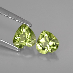 Peridoto naturale verde da  ct, a forma di cuore, VVS-VS
