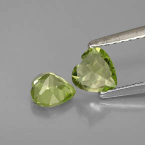 Peridoto naturale verde da  ct, a forma di cuore, VVS-VS
