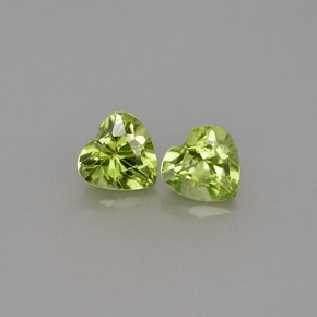 Peridoto naturale verde da  ct, a forma di cuore, VS