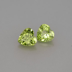 Peridoto naturale verde da  ct, a forma di cuore, VS