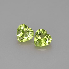 Peridoto naturale verde da  ct, a forma di cuore, VS