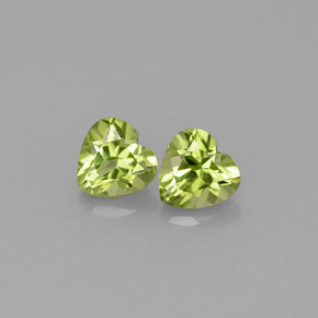 Peridoto naturale verde da  ct, a forma di cuore, VS