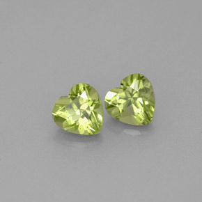 Peridoto naturale verde da  ct, a forma di cuore, VS