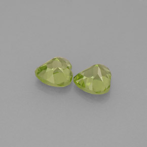 Peridoto naturale verde da  ct, a forma di cuore, VS