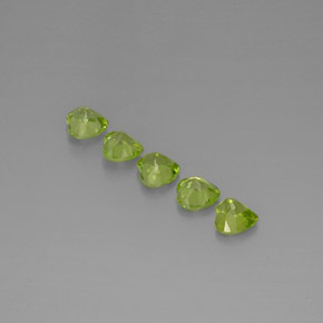 Peridoto naturale verde da  ct, a forma di cuore, VS