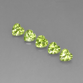 Peridoto naturale verde da  ct, a forma di cuore, VS