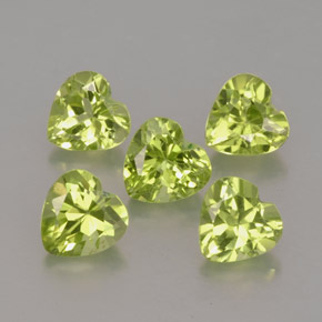 Peridoto naturale verde da  ct, a forma di cuore, VVS-VS