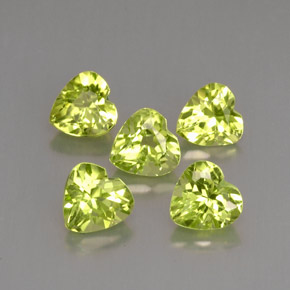 Peridoto naturale verde da  ct, a forma di cuore, VVS-VS