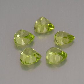 Peridoto naturale verde da  ct, a forma di cuore, VVS-VS