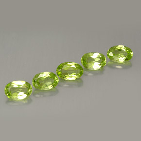 Peridoto naturale verde da  ct, taglio ovale, VS