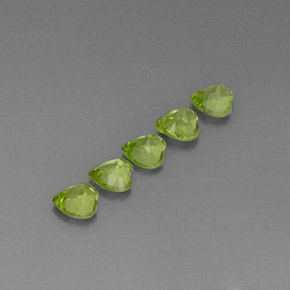 Peridoto naturale verde da  ct, a forma di cuore, VS