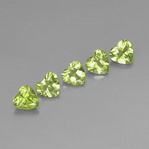Peridoto naturale verde da  ct, a forma di cuore, VS