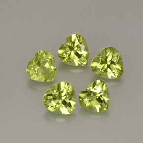 Peridoto naturale verde da  ct, a forma di cuore, VS