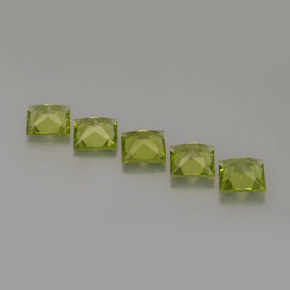 Peridoto naturale verde da  ct, quadrato, VS
