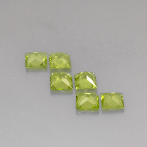Peridoto naturale verde da  ct, quadrato, VS
