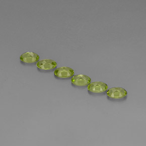 Peridoto naturale verde da  ct, taglio ovale, VVS-VS