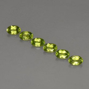 Peridoto naturale verde da  ct, taglio ovale, VVS-VS