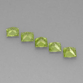Peridoto naturale verde da  ct, quadrato, VVS-VS