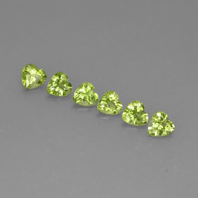 Peridoto naturale verde da  ct, a forma di cuore, VVS-VS