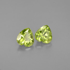 Peridoto naturale verde da  ct, a forma di cuore, VS