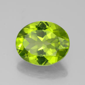 Peridoto Verde acceso naturale da 3.58 ct, Taglio ovale, VS