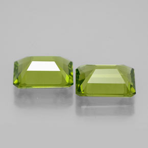 Peridoto naturale verde da  ct, taglio smeraldo, VS