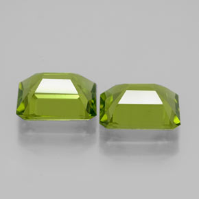 Peridoto naturale verde da  ct, taglio smeraldo, VVS-VS