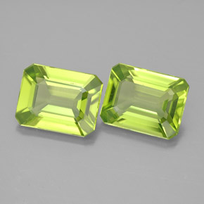 Peridoto naturale verde da  ct, taglio smeraldo, VVS