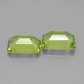 Peridoto naturale verde da  ct, taglio smeraldo, VVS