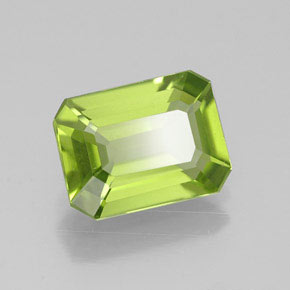 Peridoto naturale verde da 1,95 ct, taglio smeraldo, VVS