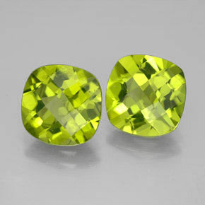 Peridoto naturale verde da  ct, taglio a cuscino, VVS-VS