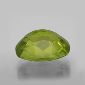 Peridoto Verde acceso naturale da 2.94 ct, Taglio a cuscino, VS