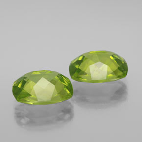Peridoto naturale verde da  ct, taglio a cuscino, VS