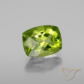 Peridoto Verde acceso naturale da 2.84 ct, Cuscino, VS-SI