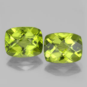 Peridoto naturale verde da  ct, taglio a cuscino, VS-SI