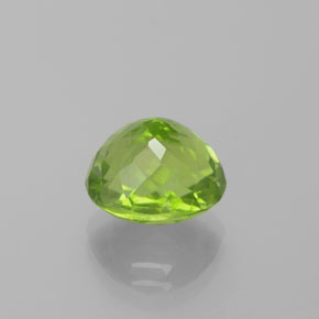Peridoto Verde medio naturale da 5.68 ct, Taglio ovale, VS