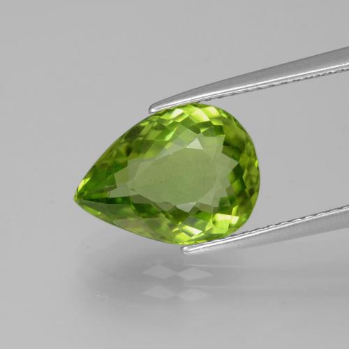 Peridoto Verde acceso naturale da 4.42 ct, Forma a pera, VS