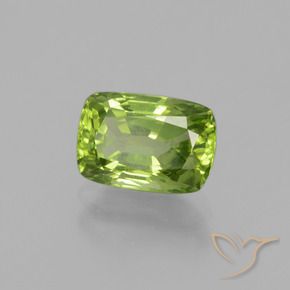 Peridoto Verde medio naturale da 1.98 ct, Cuscino, VS