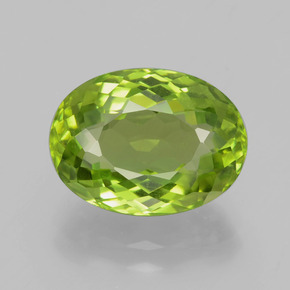 Peridoto Verde medio naturale da 4.99 ct, Taglio ovale, VS