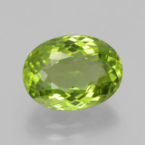 Peridoto Verde medio naturale da 4.99 ct, Taglio ovale, VS